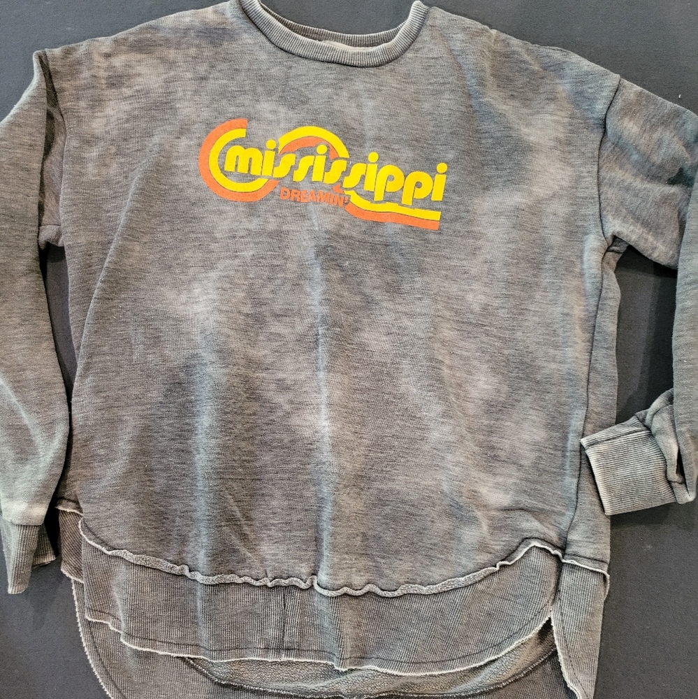 Mississippi sweater